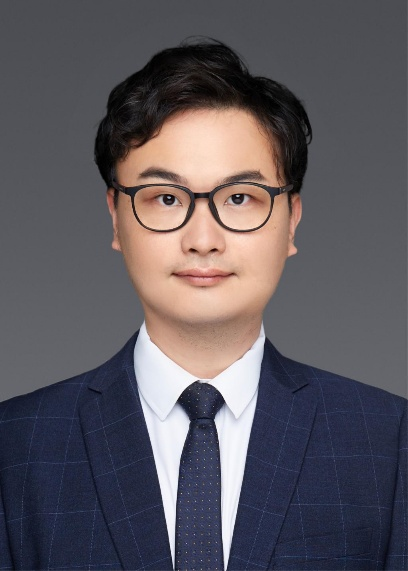 Xiaohao Zhou